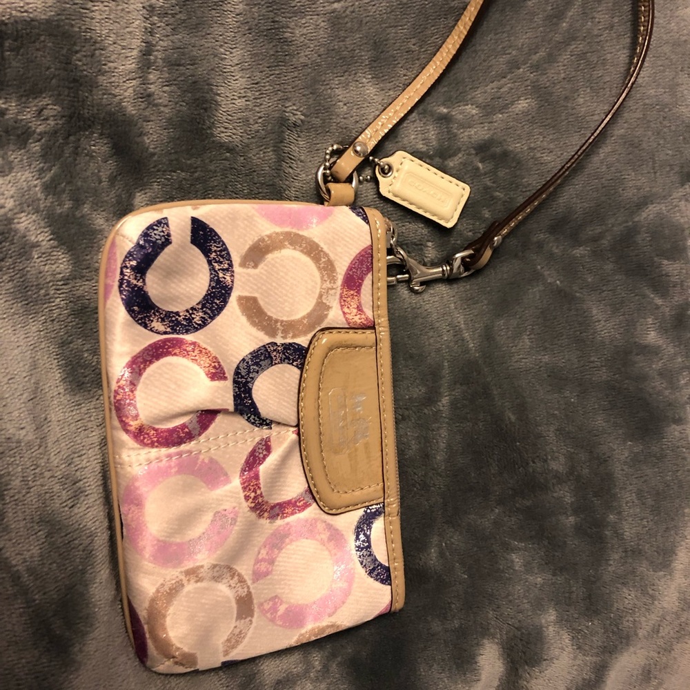 EUC Coach monogram satin & leather wristlet